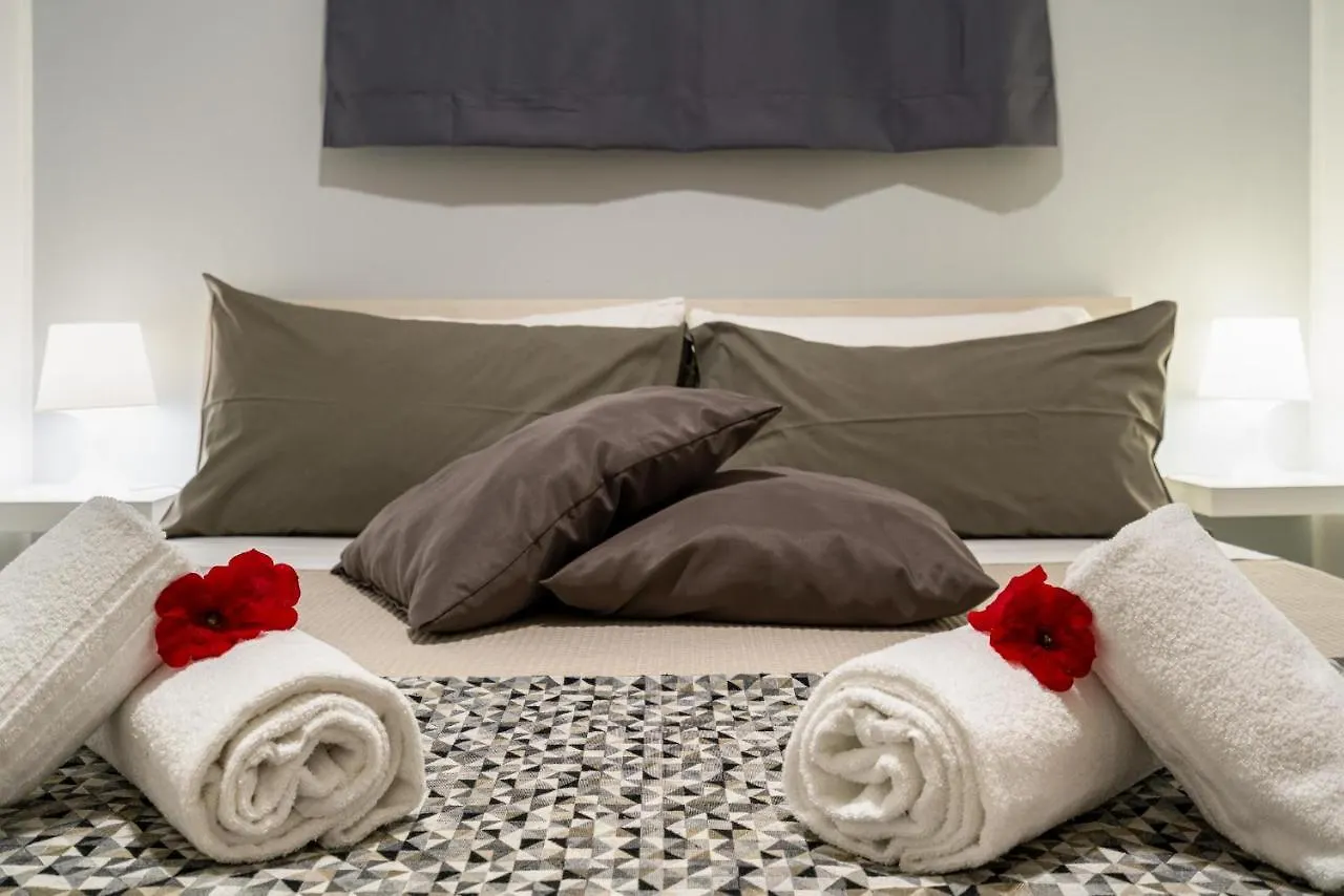 Loft Baia Di Letojanni Apartment