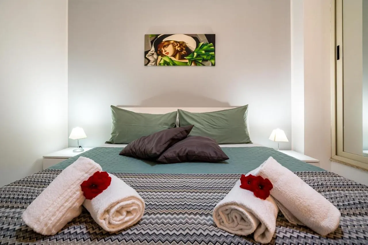 Loft Baia Di Letojanni Apartment