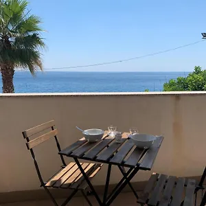 Apartament Family House Taormina, Letojanni